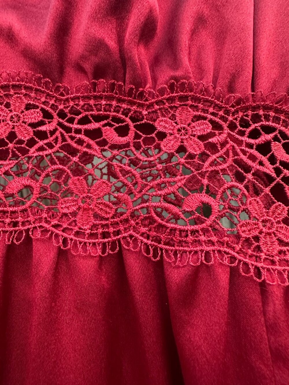 Reformation Elina Silk Mini Dress Sangre Red Lace V-Neck Fit Flare 8 - Picture 3 of 9
